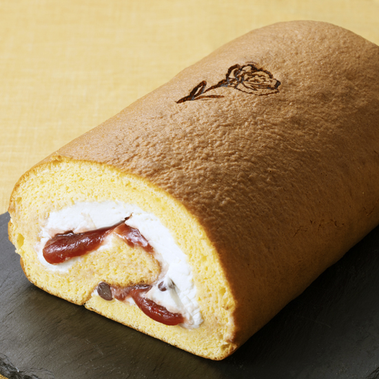 さぬきひめのいちごジャムロール 冷凍 冷凍便の為 冷凍商品以外と同梱できません 季節の大福と和菓子 香川県 夢菓房たから さぬきひめのいちごジャムロール 冷凍 冷凍便の為 冷凍商品以外と同梱できません 季節の大福と和菓子 香川県 夢菓房たから